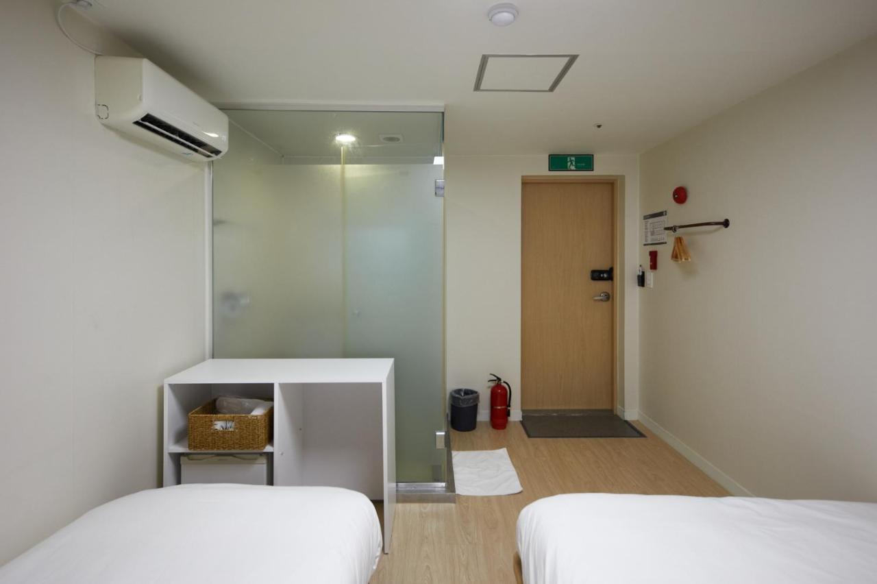 123 Hostel Seoul Exterior photo