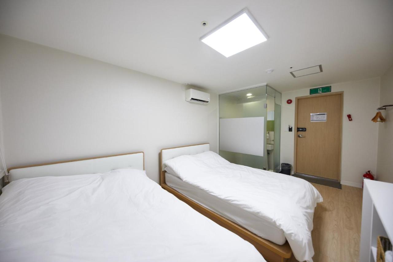 123 Hostel Seoul Exterior photo